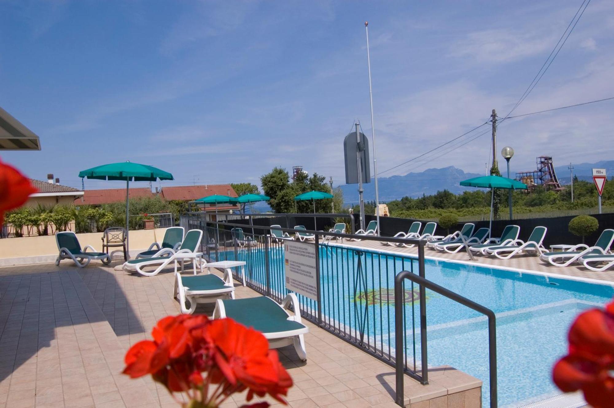 Residenza Orchidee Aparthotel Lazise Exteriör bild
