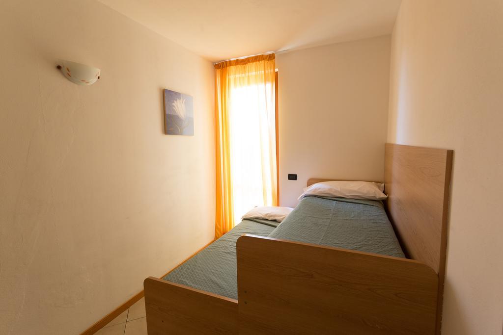Residenza Orchidee Aparthotel Lazise Exteriör bild