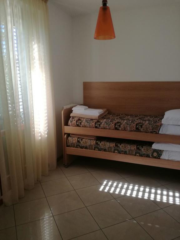 Residenza Orchidee Aparthotel Lazise Exteriör bild