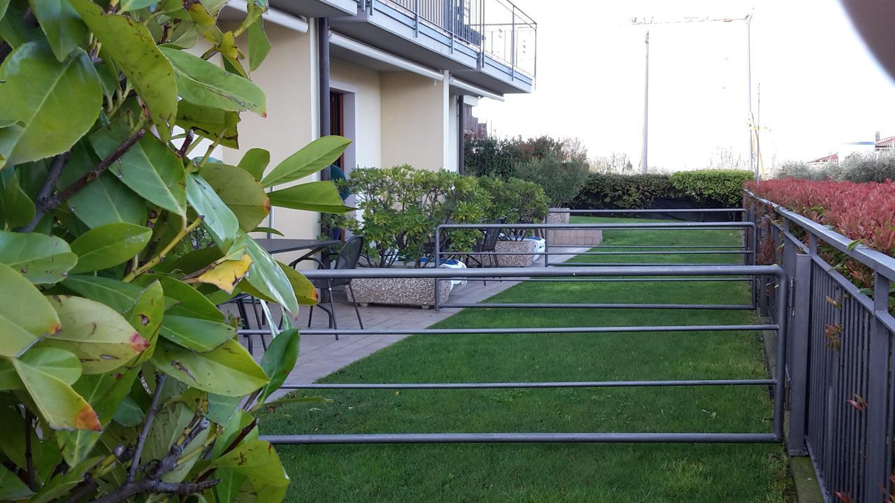 Residenza Orchidee Aparthotel Lazise Exteriör bild
